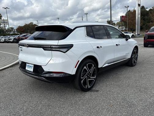 2026 Chevrolet Equinox EV LT