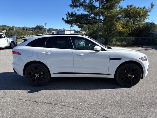 2019 Jaguar F-PACE S