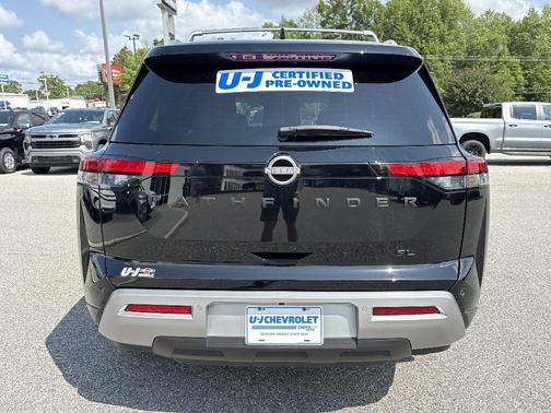 Super Black 2024 Nissan Pathfinder SL FWD