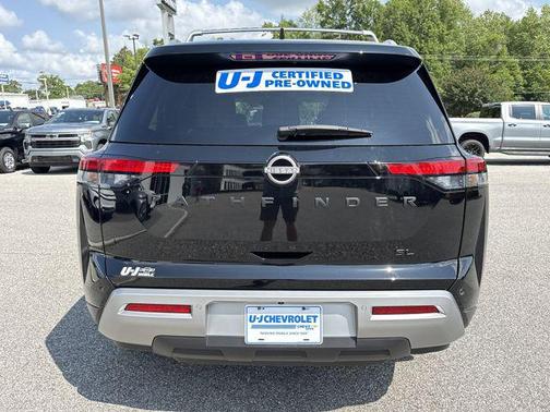 Super Black 2024 Nissan Pathfinder SL FWD