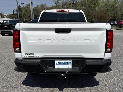 Summit White 2026 Chevrolet Colorado Z71
