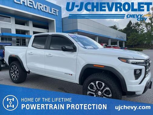 2024 GMC Canyon Base