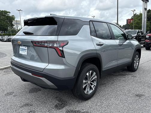 Sterling Gray Metallic 2026 Chevrolet Equinox 1LT