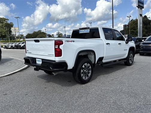 2024 Chevrolet Silverado 2500 Custom
