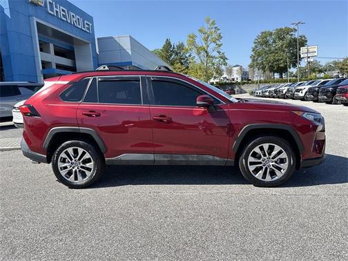 2021 Toyota RAV4 XLE Premium