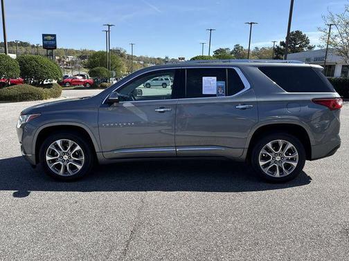 2021 Chevrolet Traverse Premier