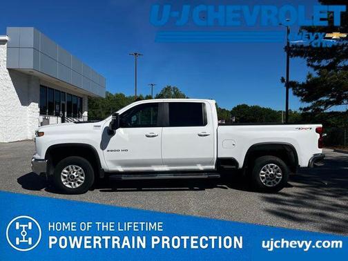 Summit White 2025 Chevrolet Silverado 2500 LT