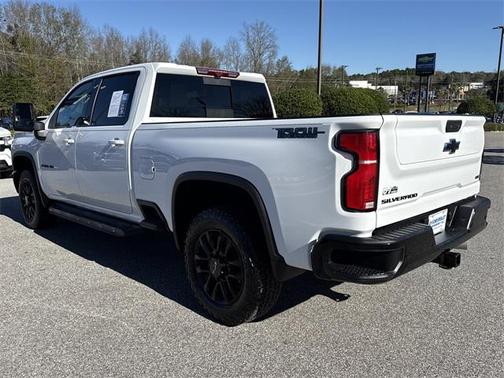2025 Chevrolet Silverado 2500 LTZ