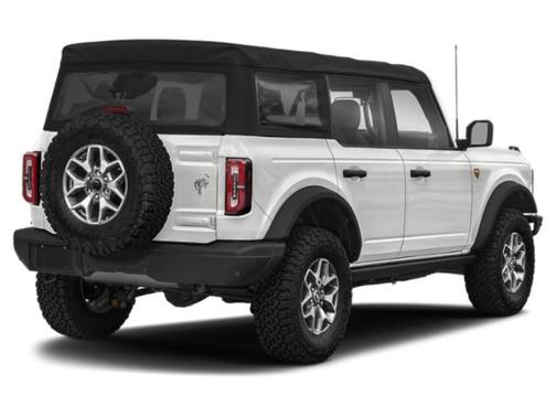 OXFORD WHITE 2023 Ford Bronco Badlands