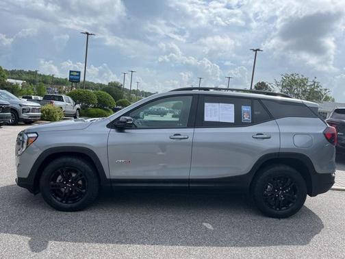 2023 GMC Terrain AWD AT4