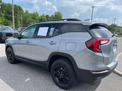 2023 GMC Terrain AWD AT4