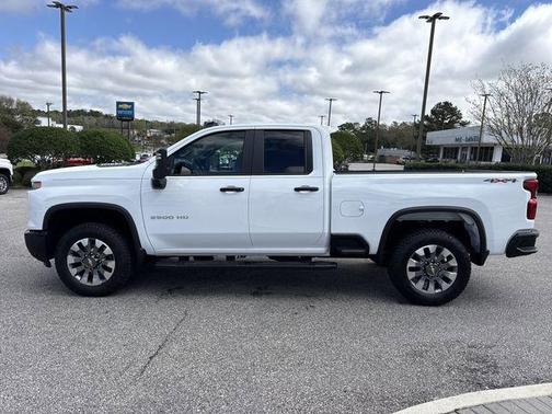 2026 Chevrolet Silverado 2500 Custom