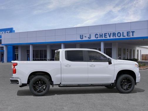 Summit White 2026 Chevrolet Silverado 1500 RST