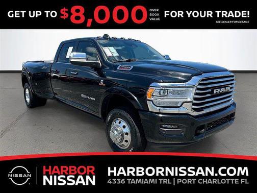 Diamond Black Crystal Pearlcoat 2021 RAM 3500 Longhorn