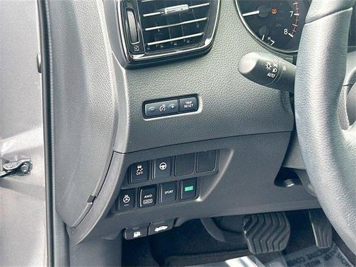 2021 Nissan Rogue Sport SL