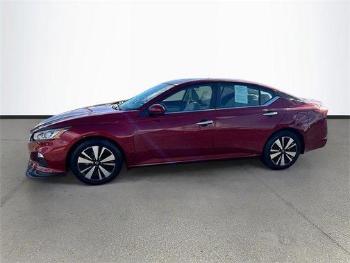 2021 Nissan Altima 2.5 SV