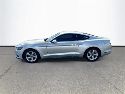 2017 Ford Mustang V6