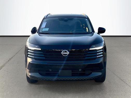 Super Black 2026 Nissan Kicks SV