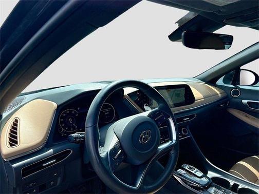 2021 Hyundai SONATA Limited