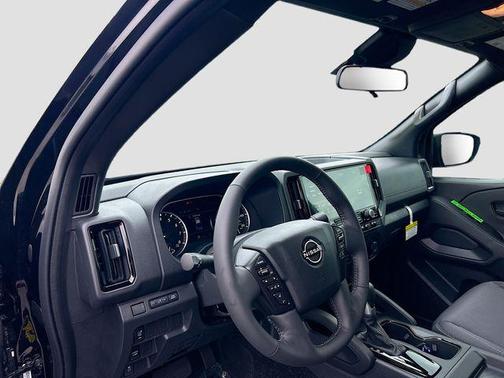 Super Black 2026 Nissan Frontier SV