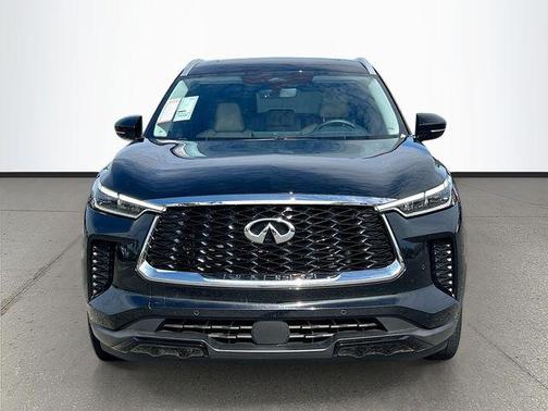 Mineral Black 2023 INFINITI QX60 Luxe
