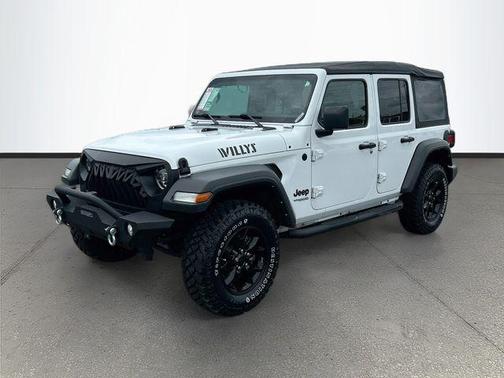 Bright White Clearcoat 2021 Jeep Wrangler Willys