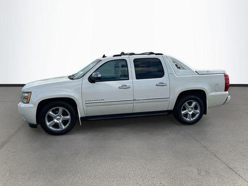 White 2011 Chevrolet Avalanche 1500 LTZ