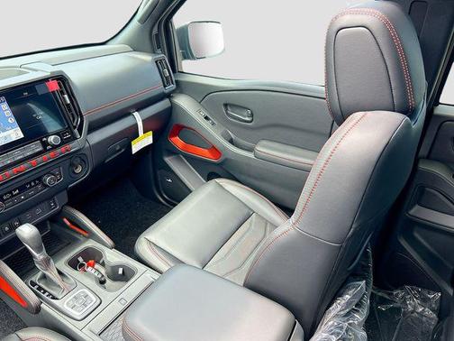 Boulder Gray Pearl 2026 Nissan Frontier PRO-4X