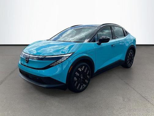 Seabreeze Blue Pearl/Black 2026 Nissan Leaf PLATINUM+