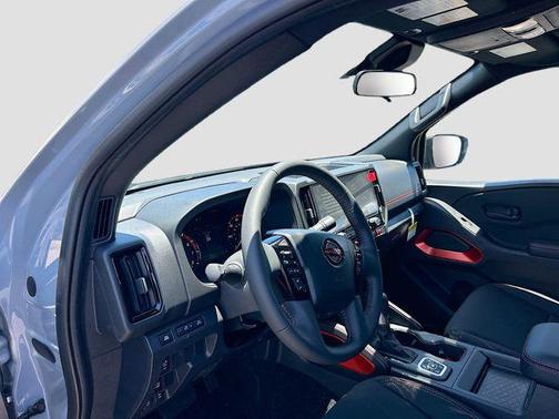 Boulder Gray Pearl 2026 Nissan Frontier PRO-4X