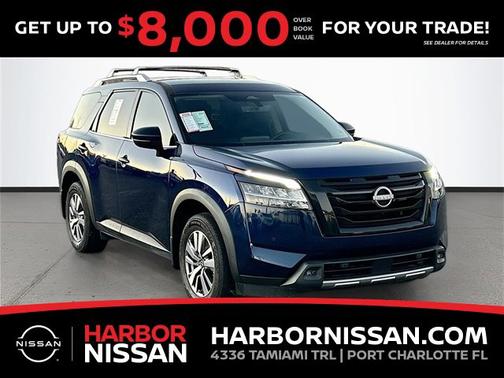 2023 Nissan Pathfinder SL