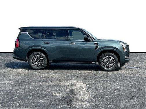 2025 Nissan Armada SL