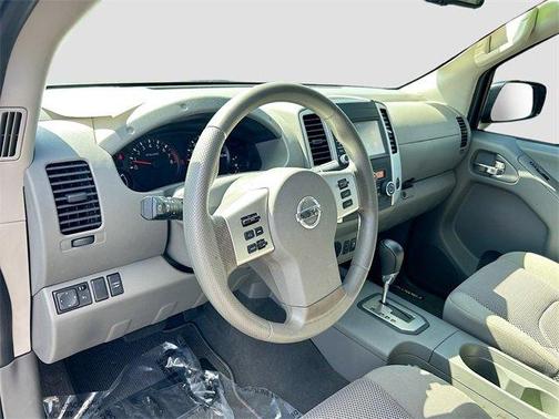 2020 Nissan Frontier SV