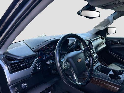 Black 2019 Chevrolet Suburban LT