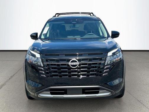 Super Black 2026 Nissan Pathfinder SL