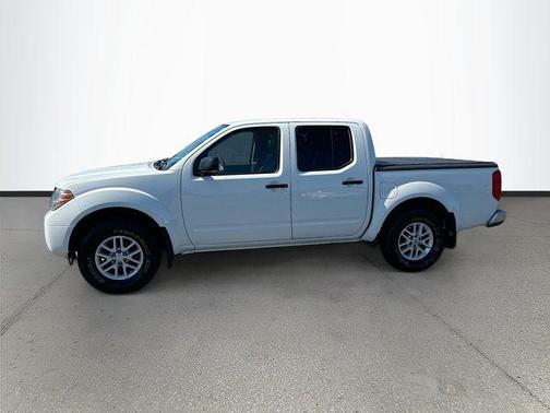 Glacier White 2019 Nissan Frontier SV