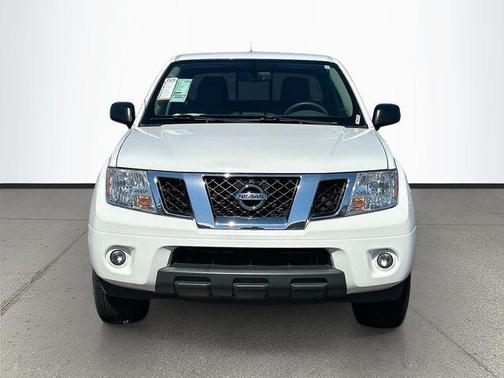 Glacier White 2019 Nissan Frontier SV