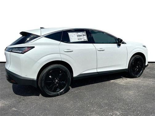 2025 Nissan Murano SV