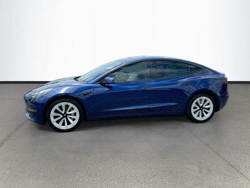 Deep Blue Metallic 2023 Tesla Model 3 Standard Range