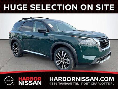 2025 Nissan Pathfinder Platinum
