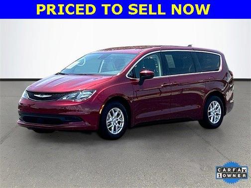 2023 Chrysler Voyager LX