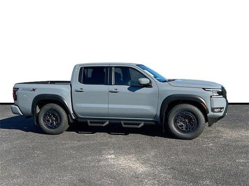 2025 Nissan Frontier PRO-X
