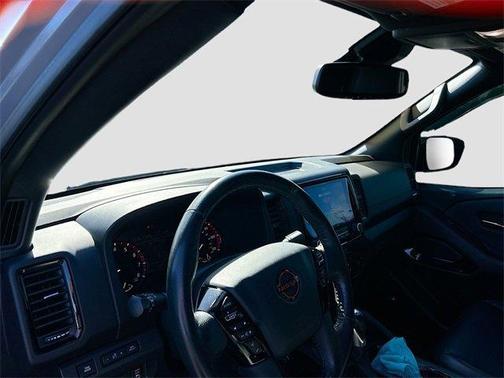 2022 Nissan Frontier PRO-X