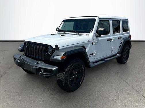 Bright White Clearcoat 2023 Jeep Wrangler Willys