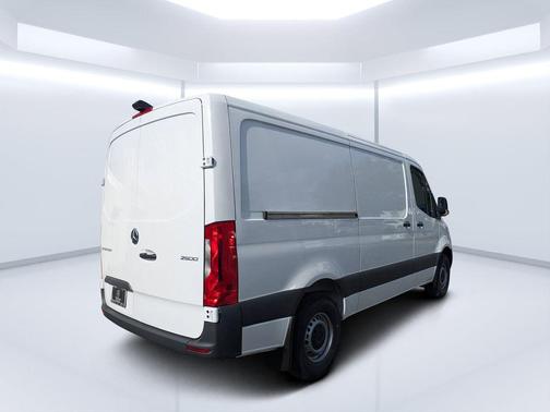 2026 Mercedes-Benz Sprinter 2500 Standard Roof