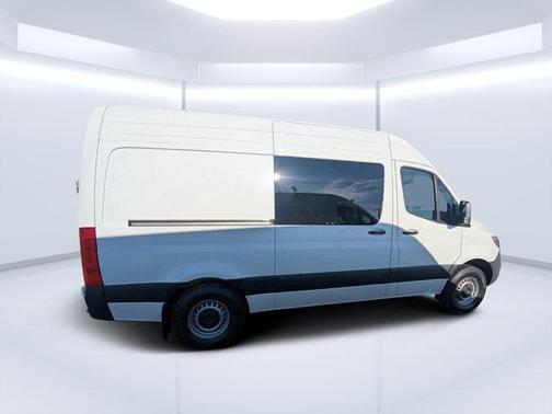 2026 Mercedes-Benz Sprinter 2500 Standard Roof