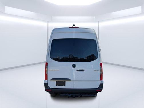 2026 Mercedes-Benz Sprinter 2500 Standard Roof