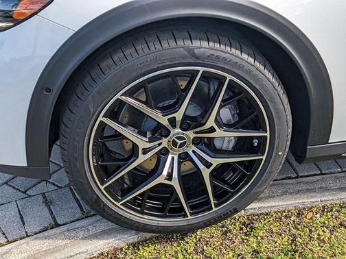2025 Mercedes-Benz E-Class 4MATIC