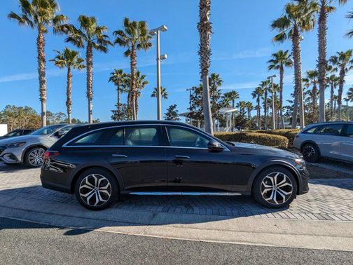 2025 Mercedes-Benz E-Class 4MATIC
