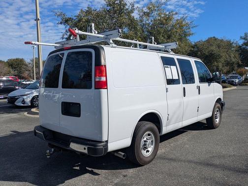 2024 Chevrolet Express 2500 RWD 2500 Regular Wheelbase WT